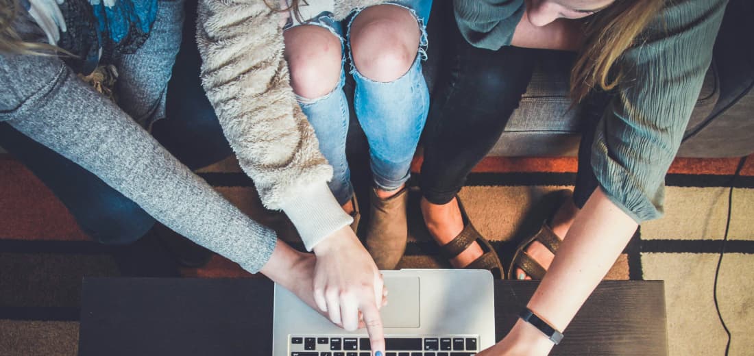 testimonial background